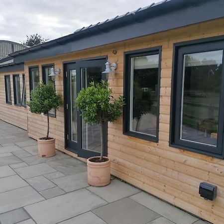 The Lodge High Legh Exteriér fotografie